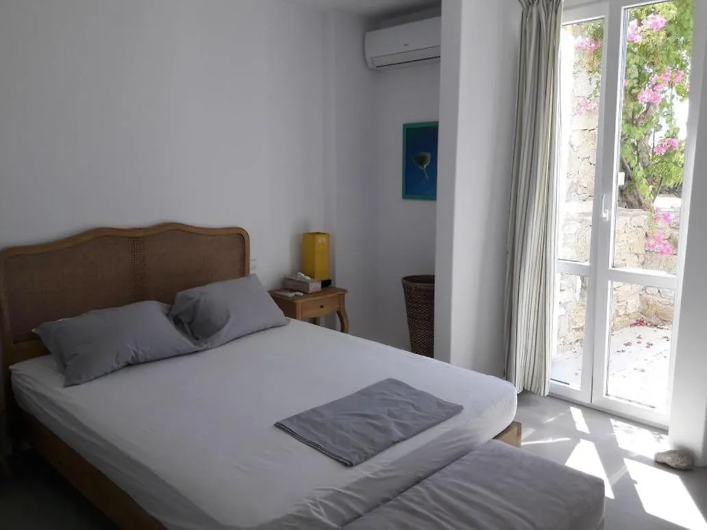 Modern And Cosy Unique View Villa 투를로스 0*,